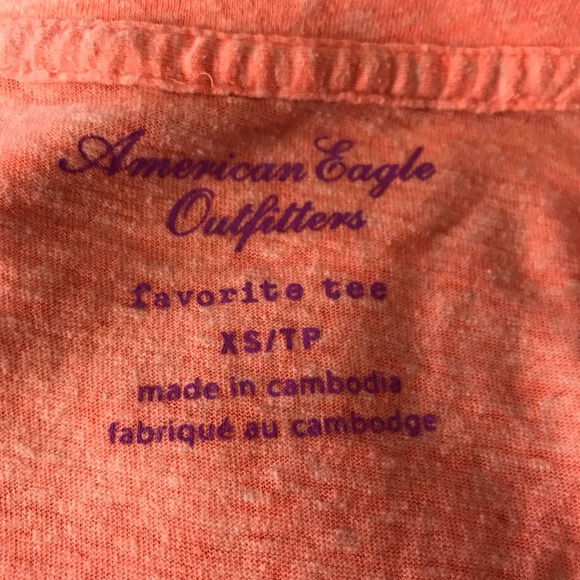 AMERICAN EAGLE V-NECK SHORT SLEEVE TEE - XS - Picture 3 of 9